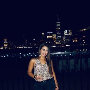 Meet your Posher, Veronica